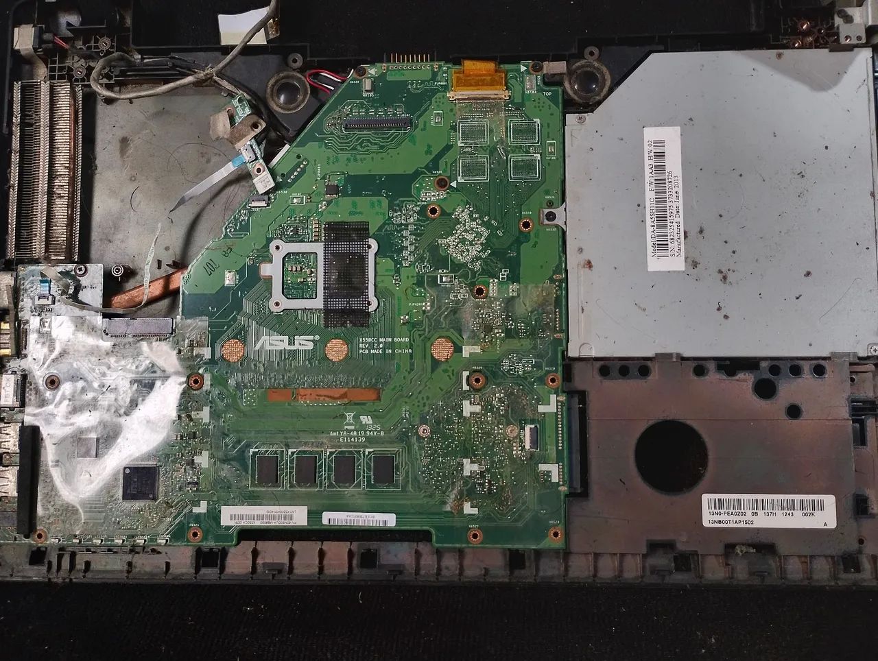 Placa mãe de notebook pra usa funcionando colocar em outro notebook. - Foto 3