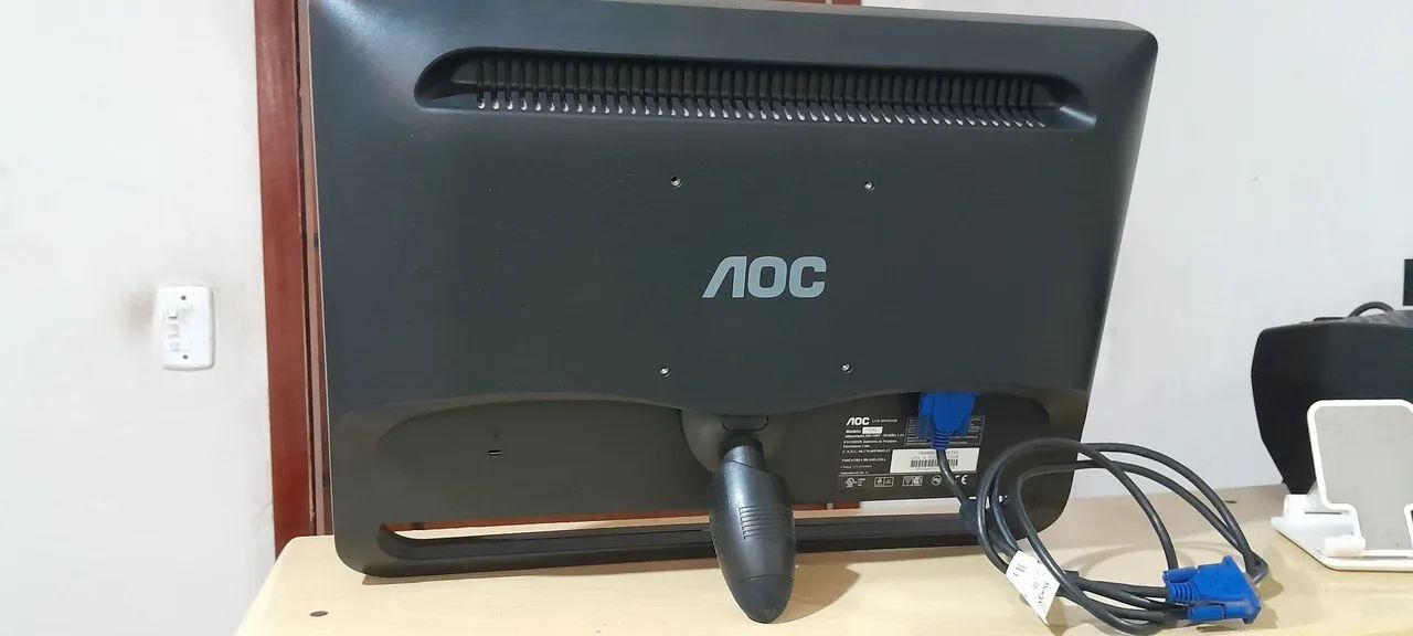 Monitor AOC F19L 18.5" LCD Widescreen - Funcionando Perfeitamente - Foto 3