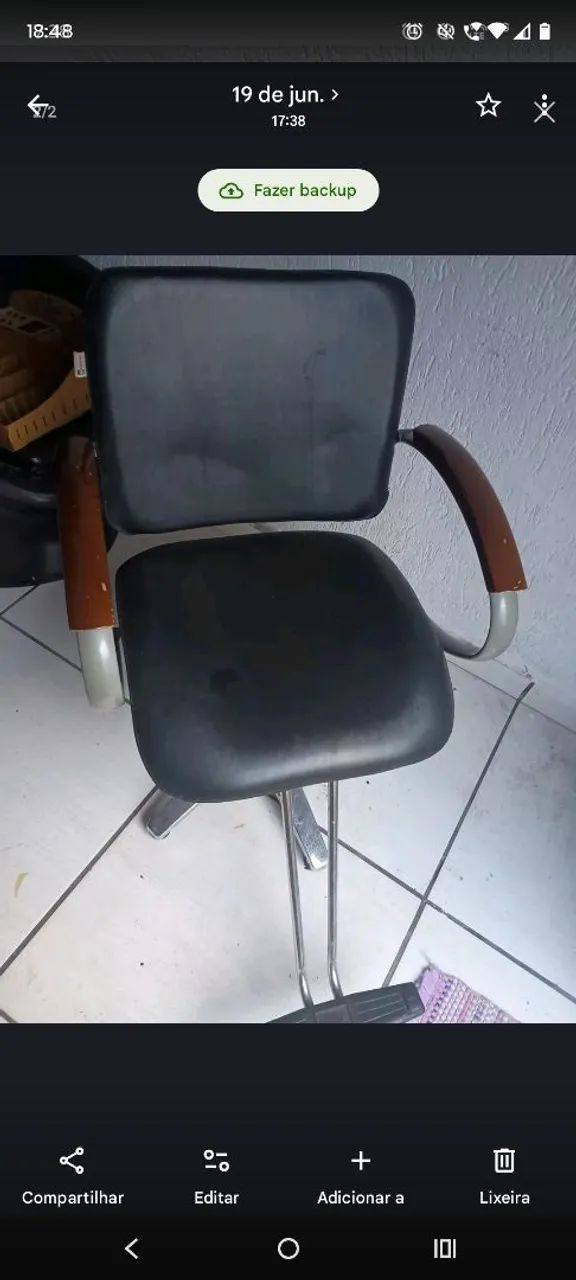 Cadeira e lavatório ótimo estado
