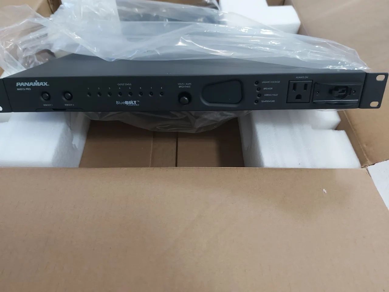 Condicionador de Ernegia Panamax Modelo M4315-PRO - Foto 2
