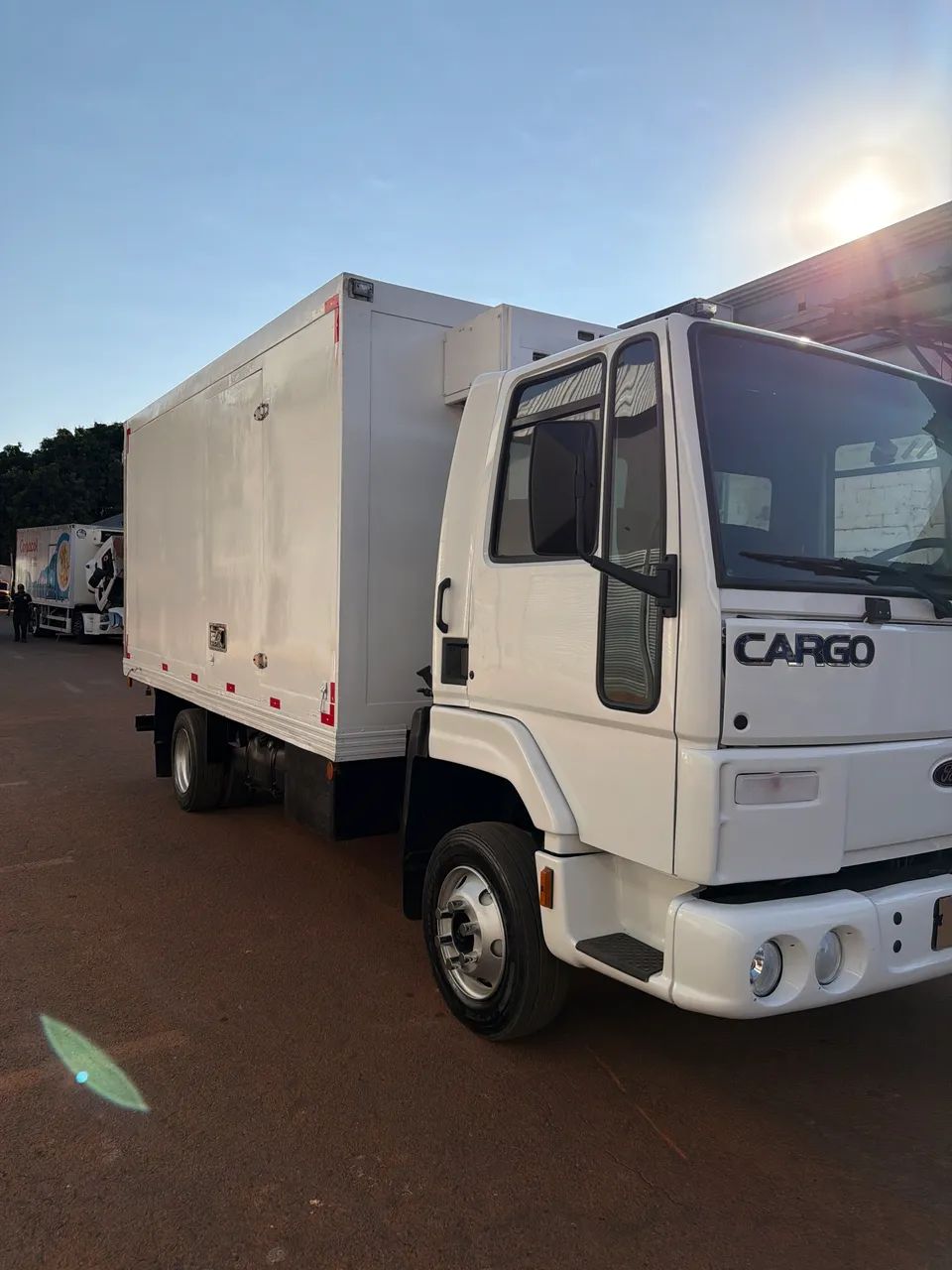 Caminhão Refrigerado - * - Foto 3