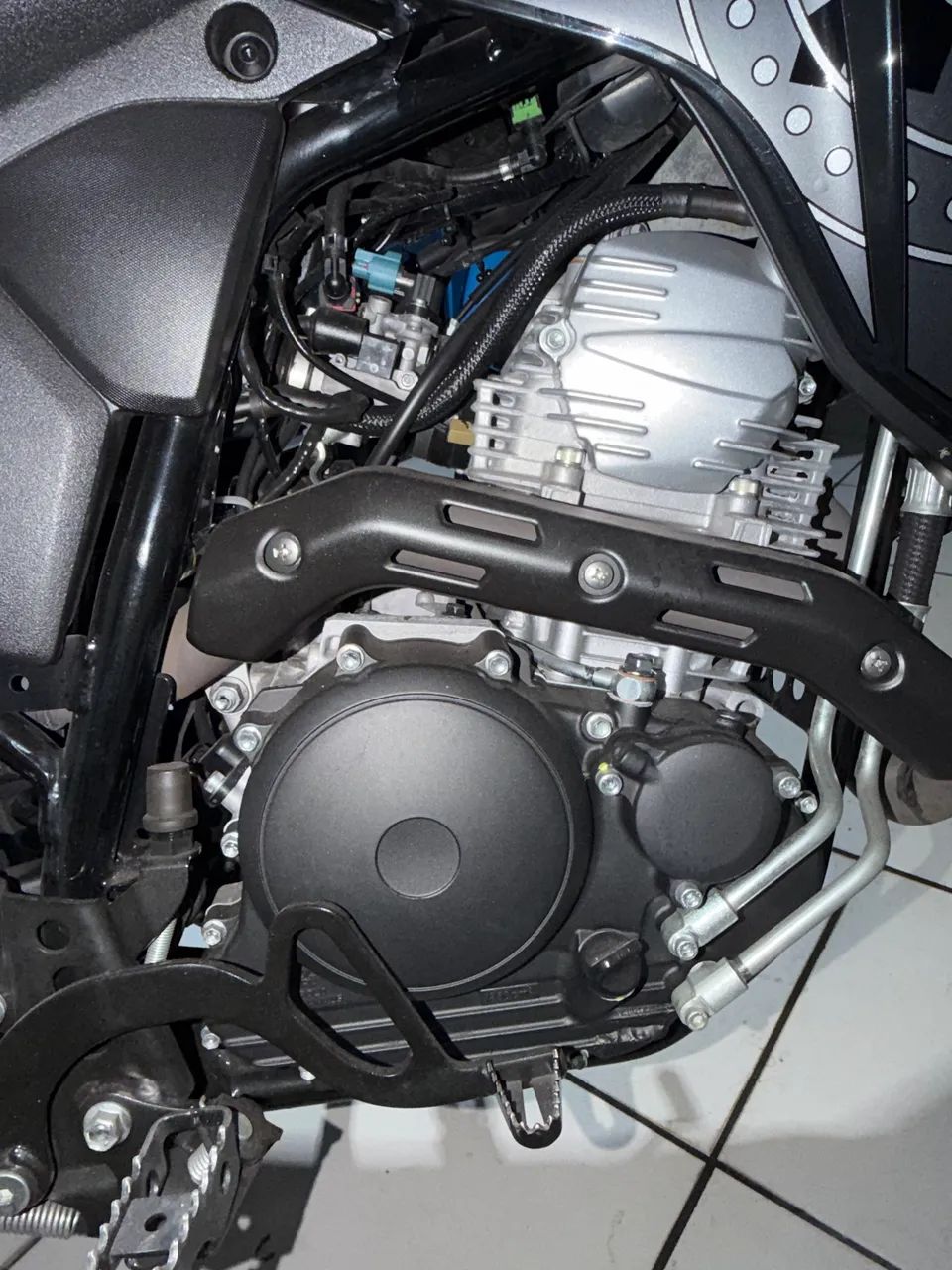 XTZ 250 Lander  - Foto 4