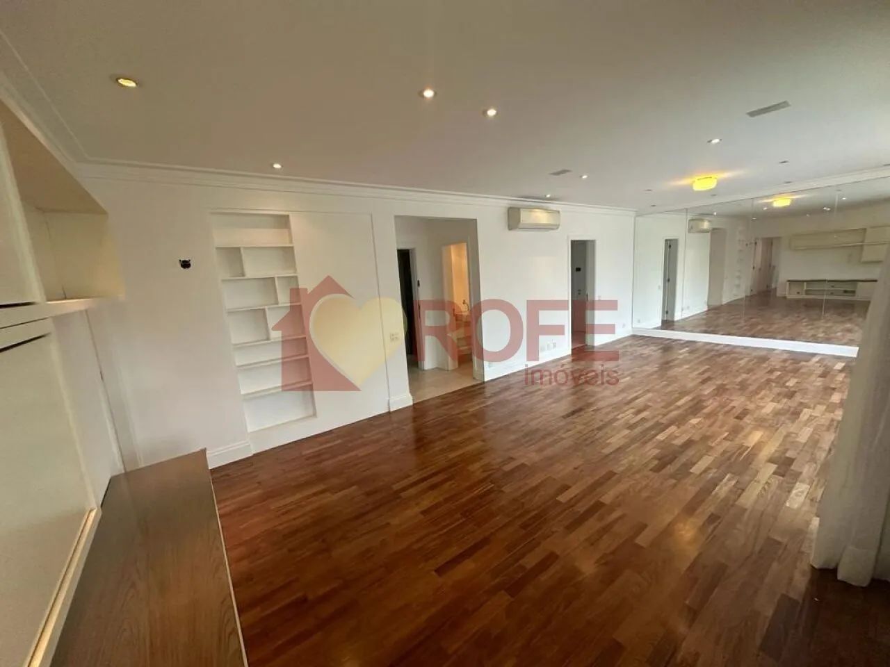 Apartamento para locação com 151m² - Itaim Bibi - São Paulo/SP.