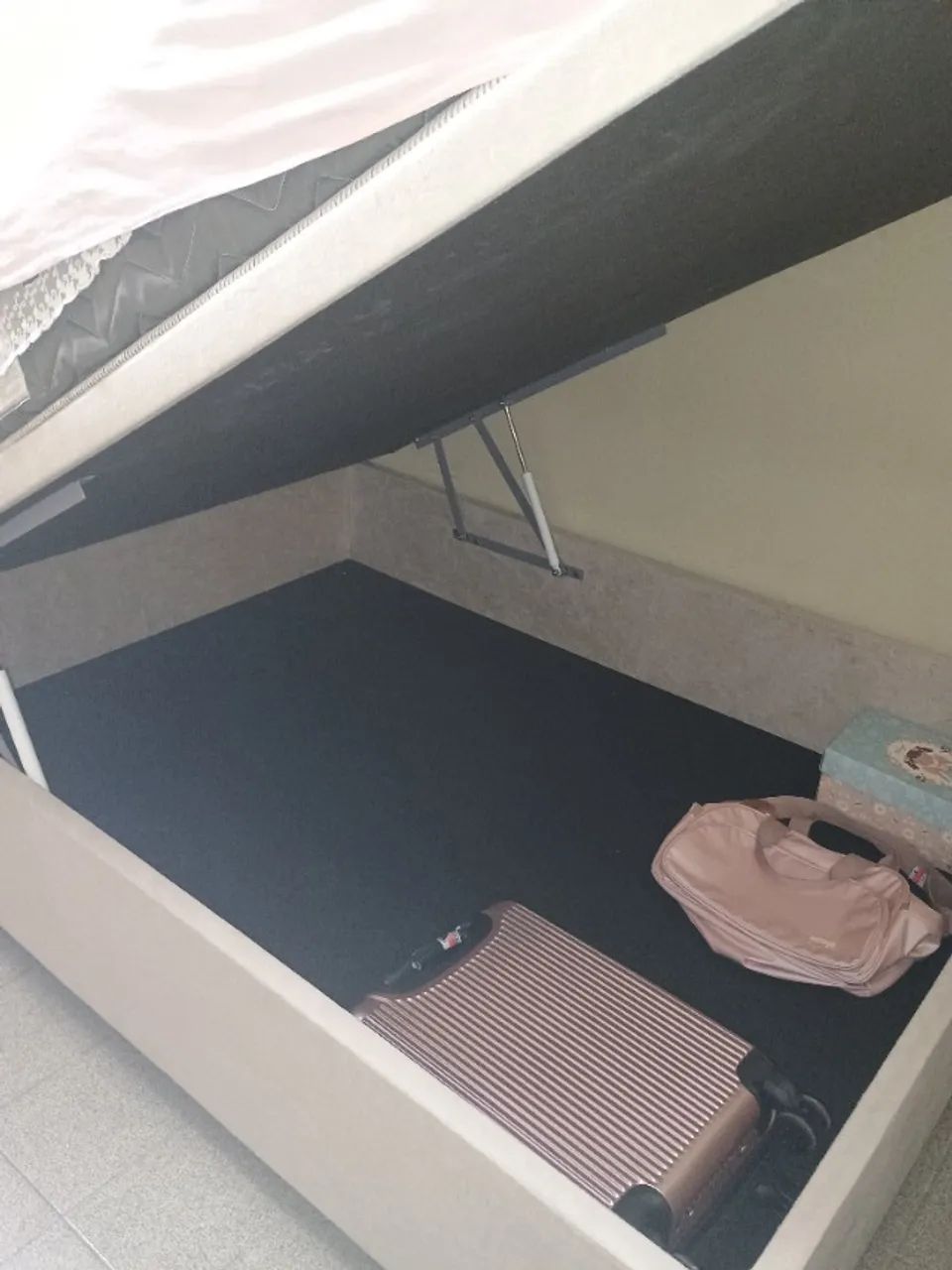 Baú para cama casal
