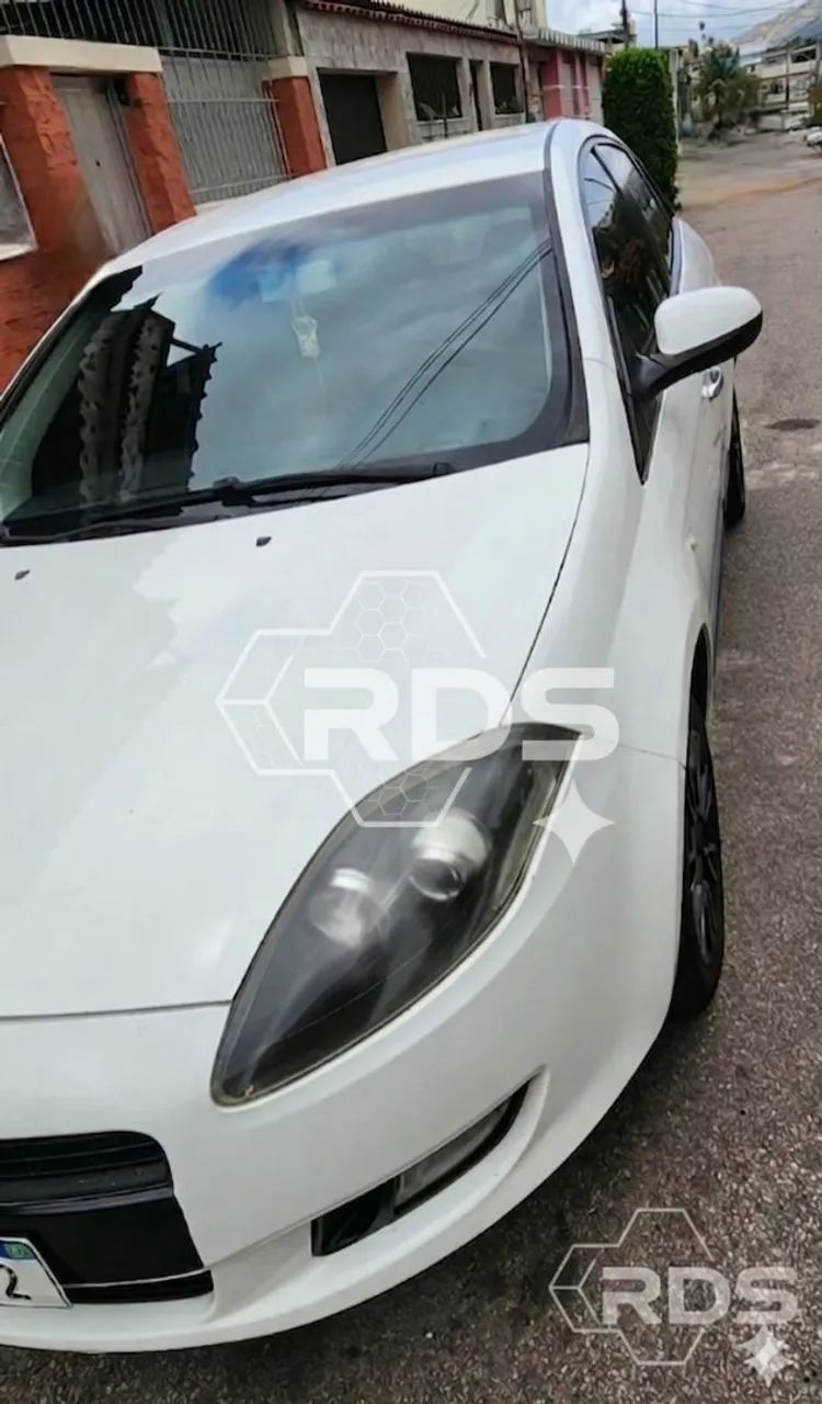 Fiat Bravo Bravo ESSENCE 1.8 Flex 16V 5p 2013
