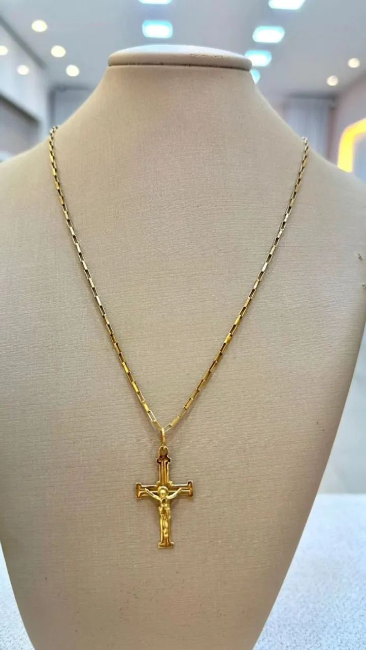 Corrente de ouro 18k, maciço vendo ou troco só em ouro também valor negociável 5.300