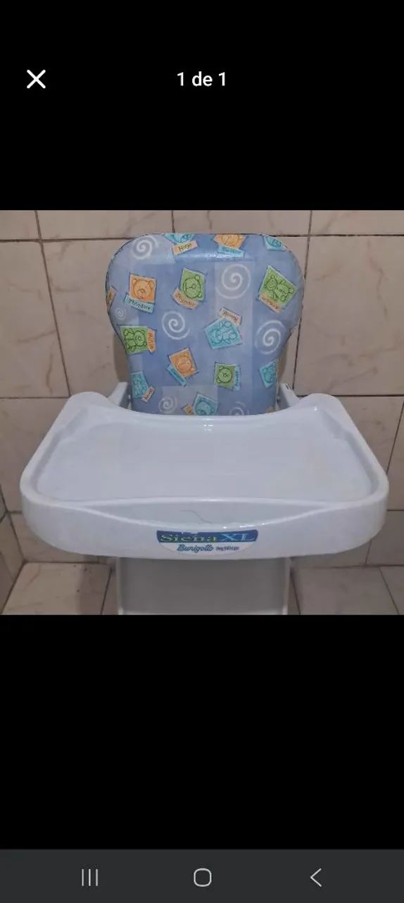 Cadeira refeição  pra bebê 