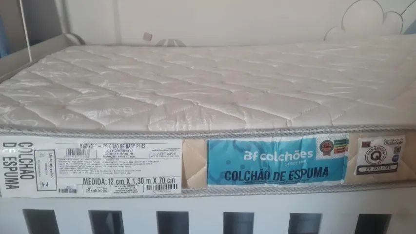 Berço Americano Branco com Colchão BF Baby Plus + Mosquiteiro - Excelente Estado - Foto 5