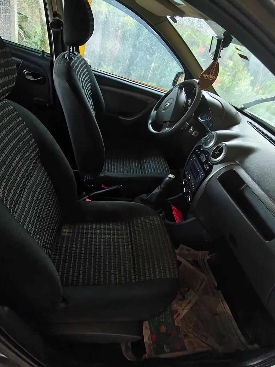 Renault Sandero Expression Hi-flex 1.6 8V 5P 2013 - Foto 4