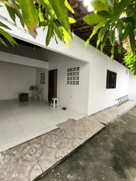 VENDO CASA EM CARIACICA SEDE COM QUINTAL