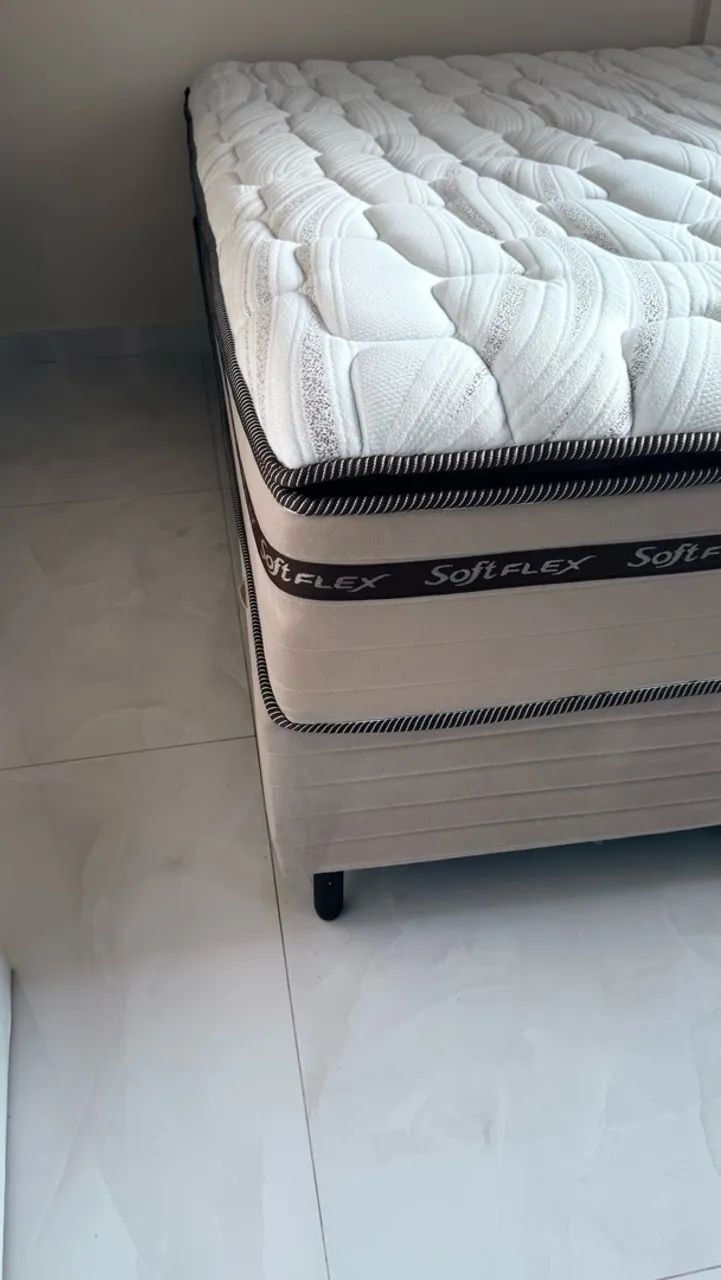 ? VENDE-SE CAMA QUEEN - ESTADO DE NOVA!  - Foto 4