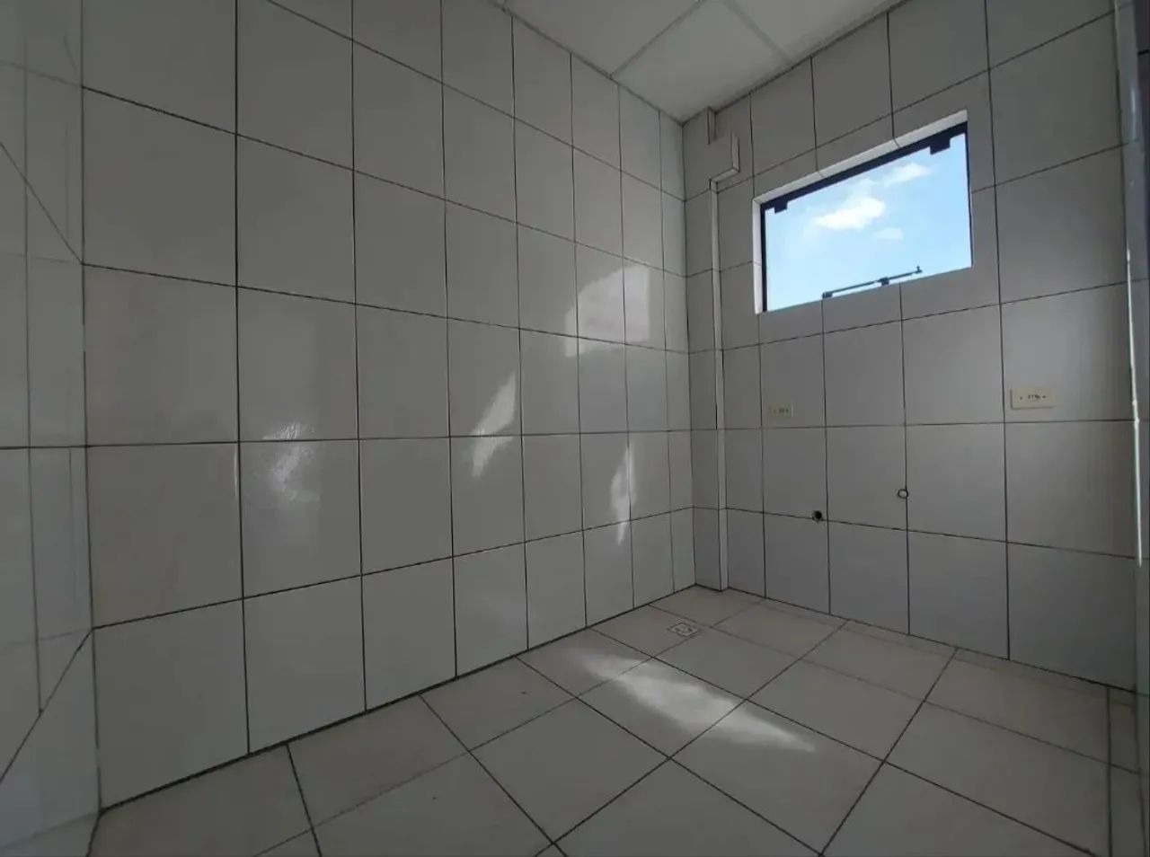 Loja comercial Térrea ao lado da Nichele e Tintas Verginia - Foto 4
