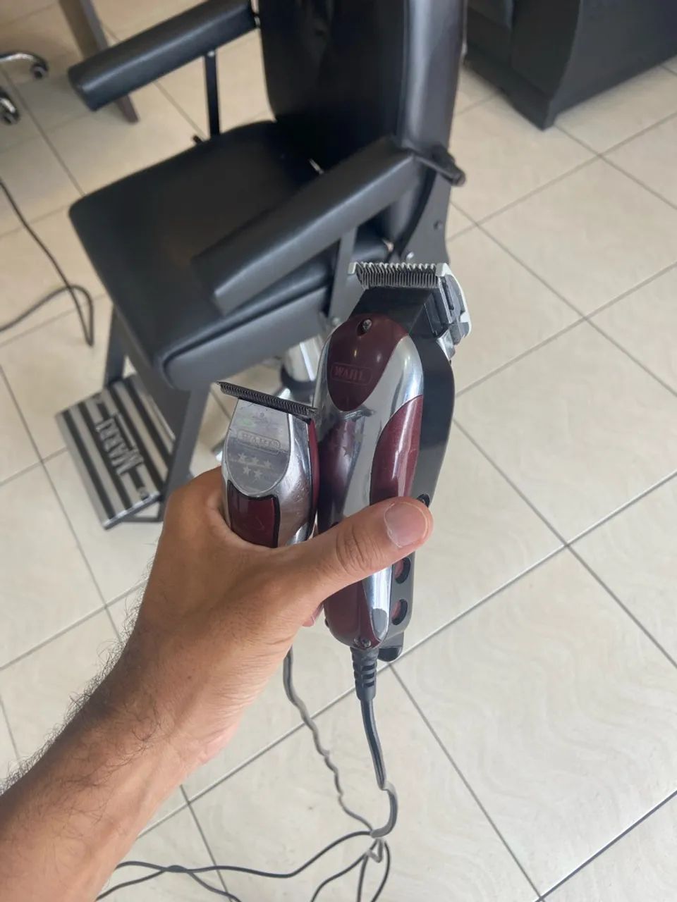  Máquina corta cabelo Corte + acabamento  - Foto 3
