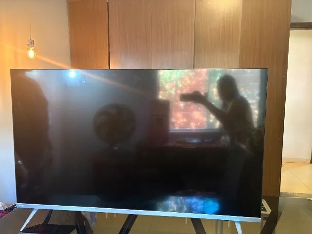 Philips 50PUG6654/78 é uma Smart TV de 50 polegadas, com resolução 4K UHD.  - Foto 2