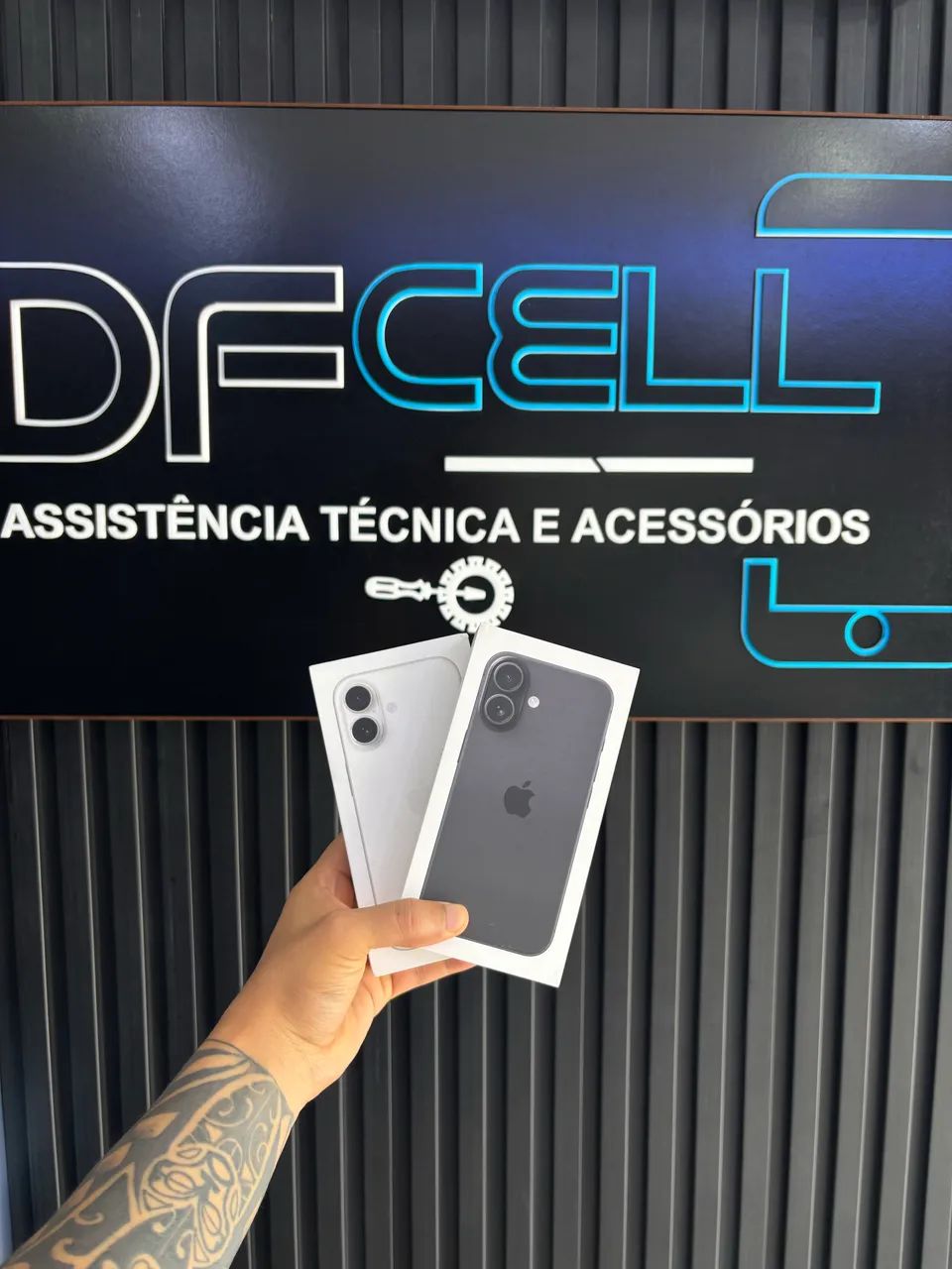 IPHONE 16 128GB - LACRADO 