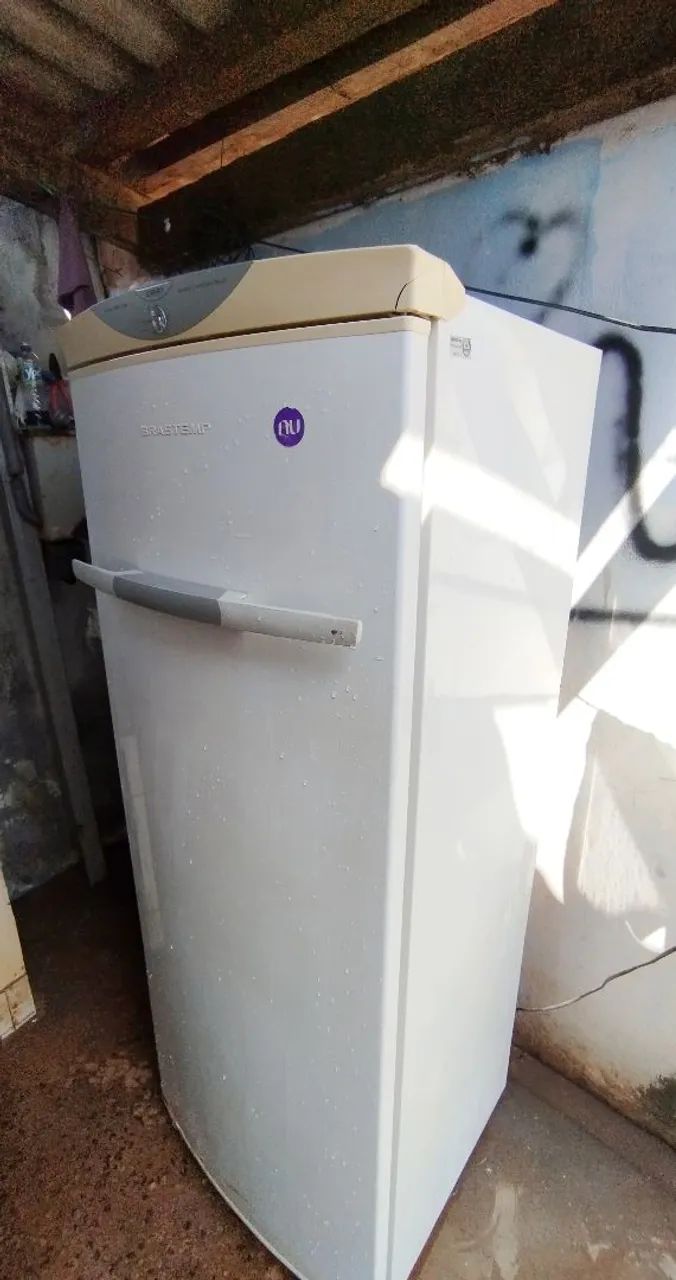 VENDO GELADEIRA 