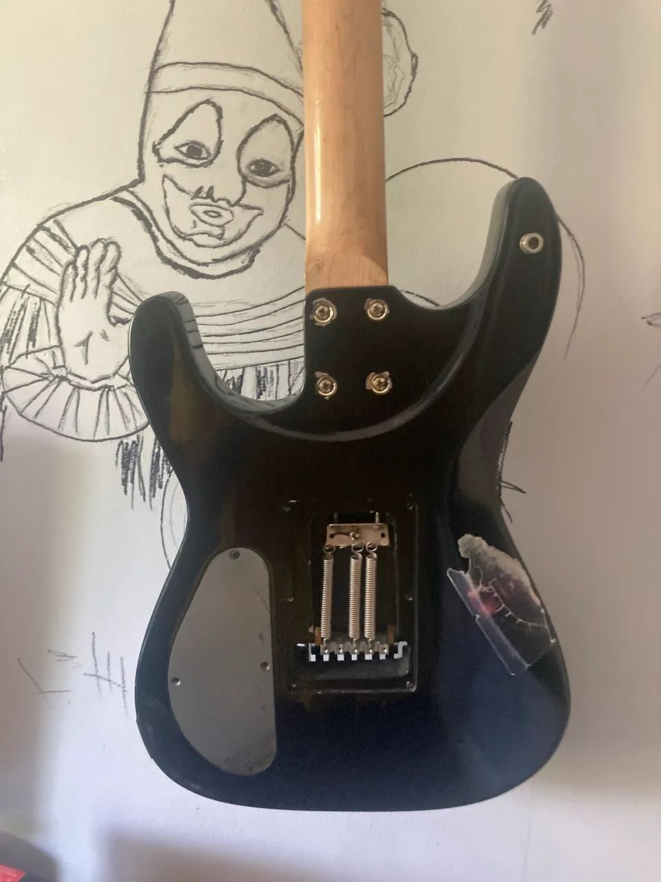 Guitarra Superstrato com Floyd Rose Original - Foto 4