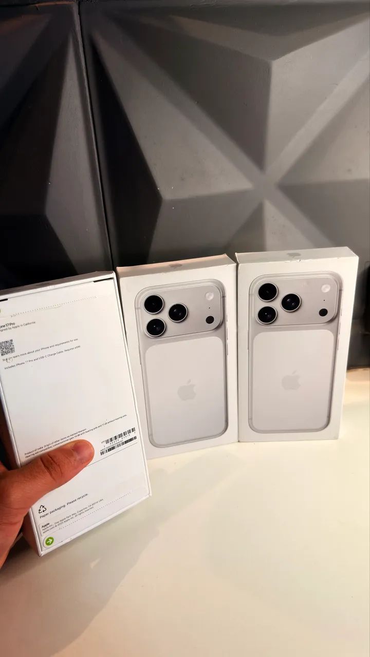 IPHONE 17 PRO 256GB SILVER LACRADO - Foto 2