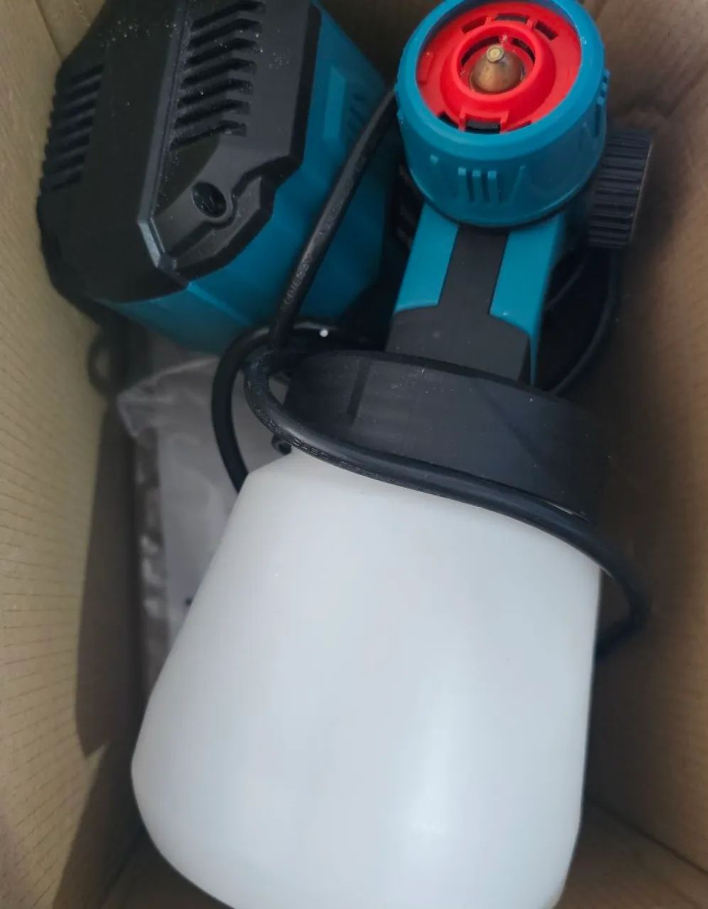Pistola De Pintura Elétrica Pulverizador Hvlp 550w Com 3 Bicos 127V Reservatório 800ml - Foto 2