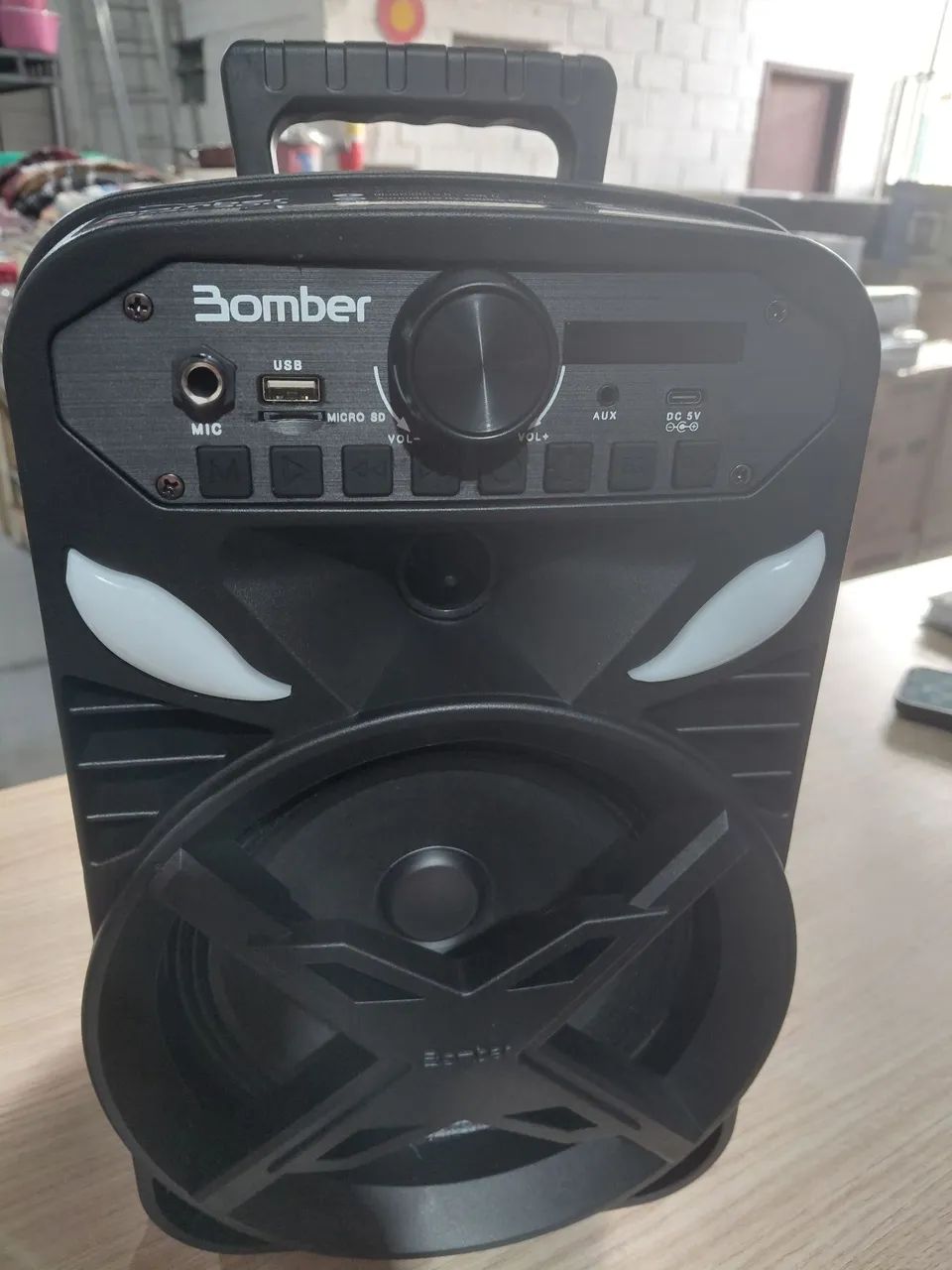 Vende-se caixa de som bomber Papão 300