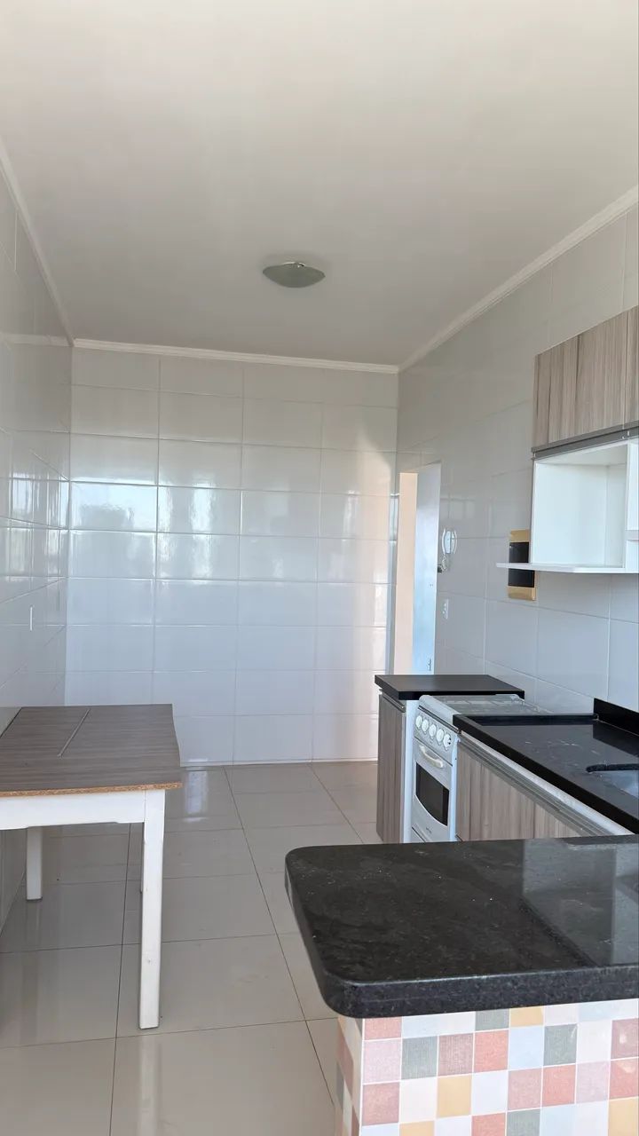 Alugo apartamento 3 quartos semi-mobiliado  - Foto 4