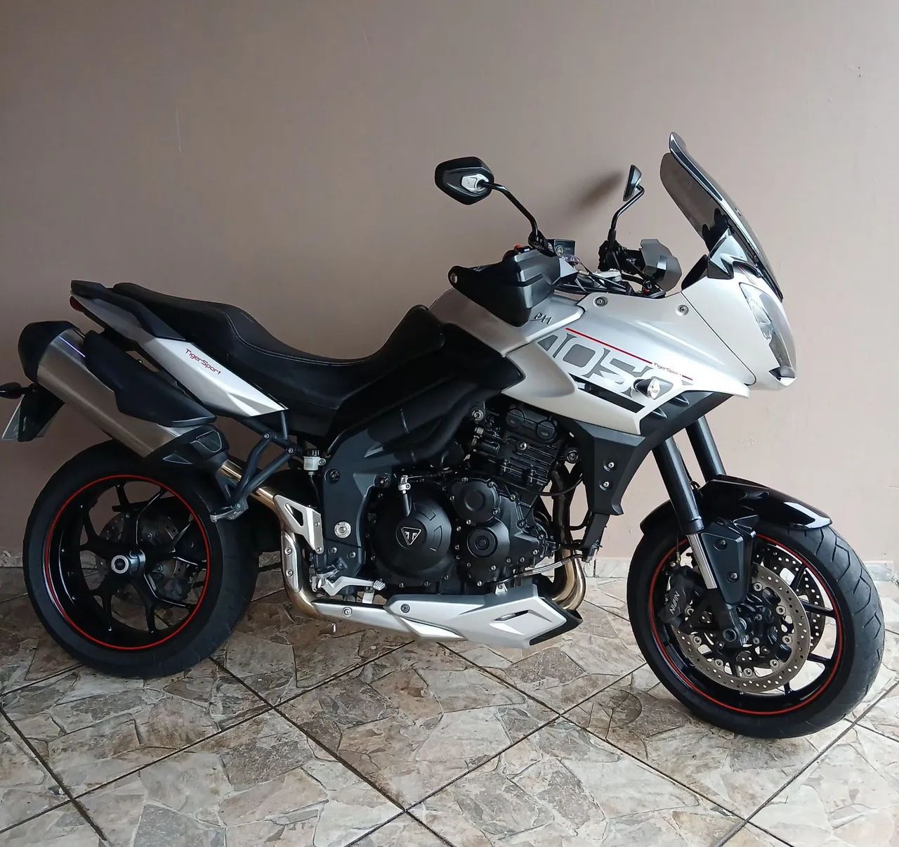 Tiger 1050 Sport 2017 - 1540370978 | OLX
