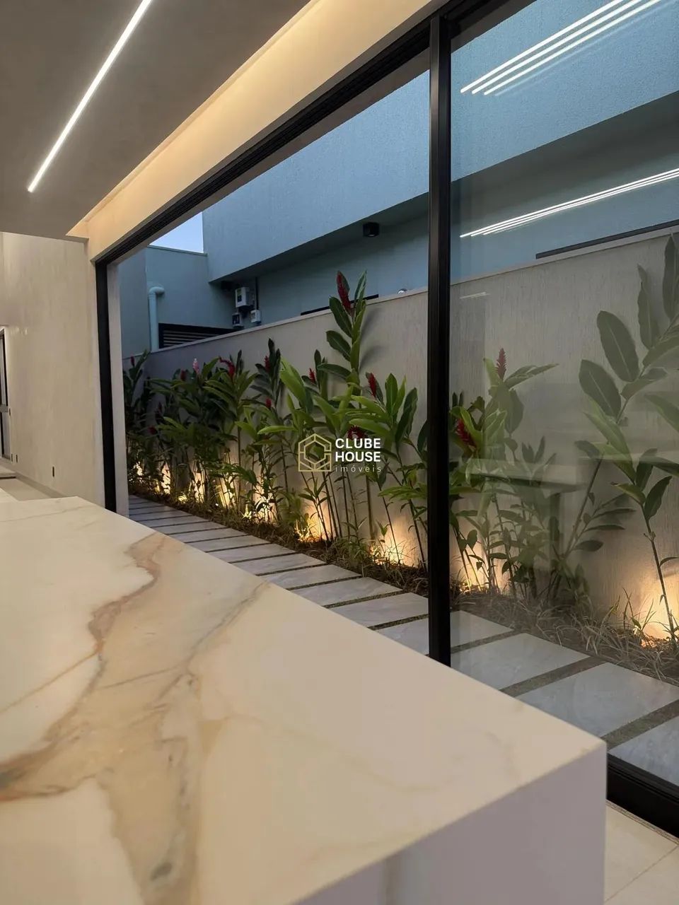 Casa a venda em Anápolis, Condomínio Terras Alphaville, 3 Suítes + Escritório - Foto 12