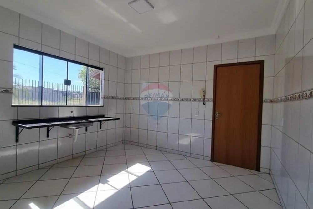 Casa no bairro Novo Horizonte com 3 quartos - Foto 4