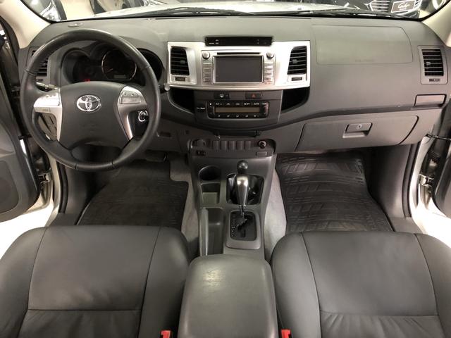 Hilux SRV FLEX 4x4 Automática 13/14 - Foto 18