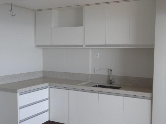Apartamento de Alto Padrão com 3 Suites na Orla - Foto 8