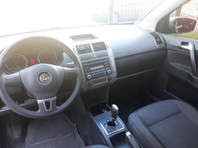Volkswagen Polo Sedan CONFOT. IMOTION 1.6 4P - Foto 10