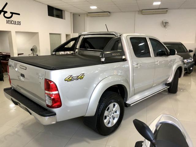Hilux SRV FLEX 4x4 Automática 13/14 - Foto 6