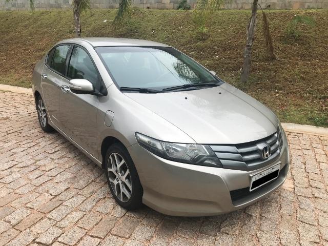 Honda city ex 2011 automático com piloto automático