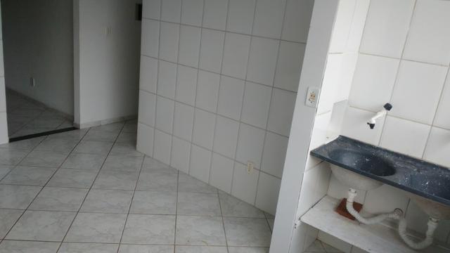 Apartamento 2 quartos, Jacaraípe, perto da praia, não tem condominio - Foto 5