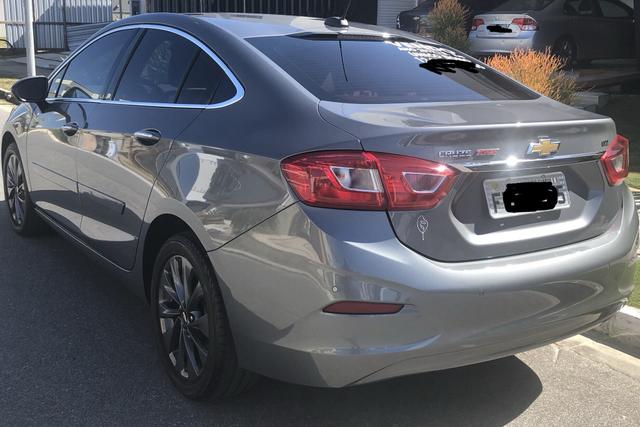 Vendo Cruze LTZ Único dono - baixa KM - Foto 3