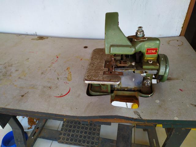 Maquina de costura - Foto 4