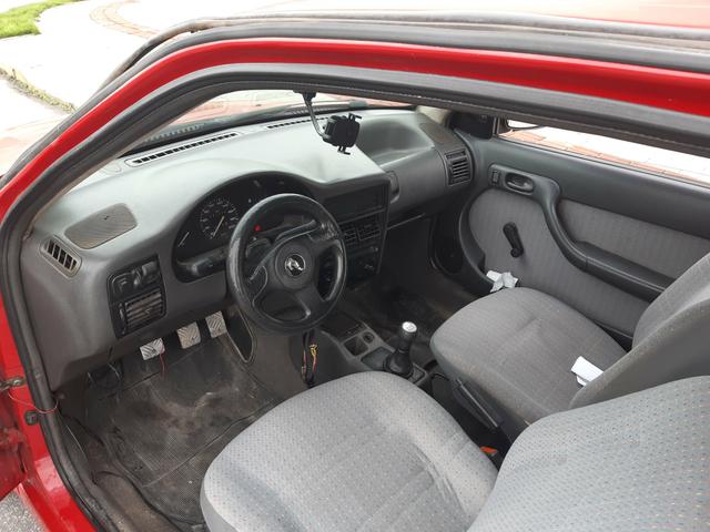 Gol 1.6 - Foto 3