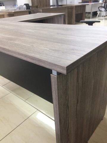 Mesa L Escritório 1,50x1,70 nova - Foto 4