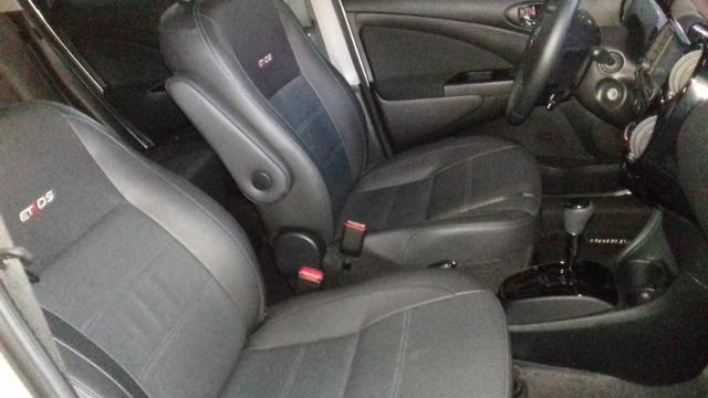 Toyota Etios platinum 1.5 automatico branco 2017/2018 - Foto 7