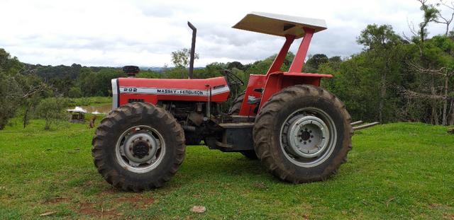 Vende-se trator massey fergusson ano 93, todo revisado - Foto 5