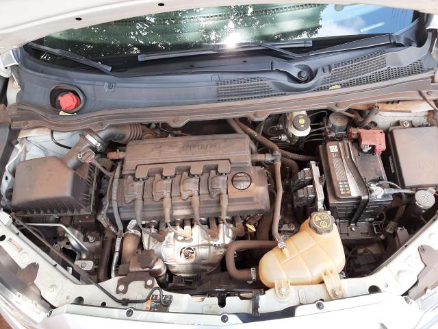 Vendo prisma 2015, muito novo - Foto 8