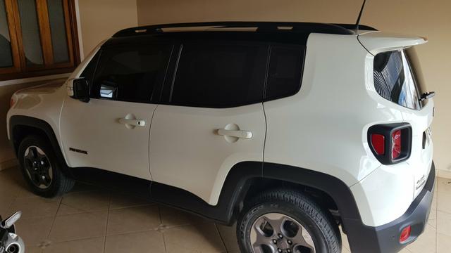 Renegade 2016 diesel 4X4 com teto - Foto 7