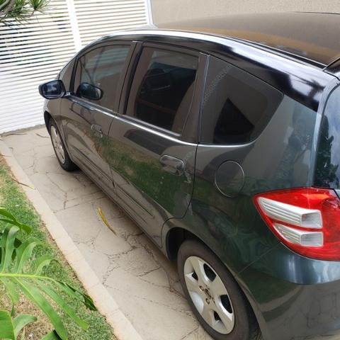 Honda FIT ano 2009 verde em ´perfeito estado - Foto 2