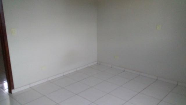 Alugo apartamento próximo a UEM - Foto 4