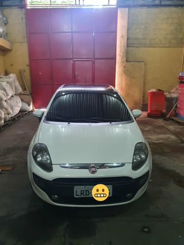 Fiat punto atractive 2014 muito novo