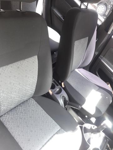 Vendo Ford Fiesta 1.6 2012 2013 - Foto 6