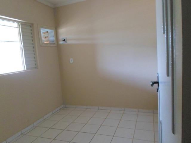Alugo excelente sobrado 3 quartos condominio Jardim Champagnat - Foto 11