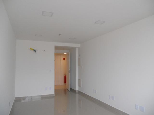 Vendo sala comercial, 22m², localizada em Todos os Santos, frente Norte Shopping - Foto 12