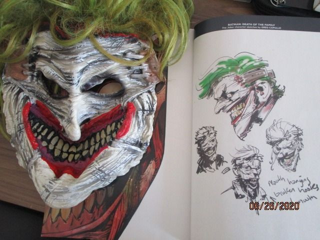 Quadrinho do Batman+ Máscara - Foto 6
