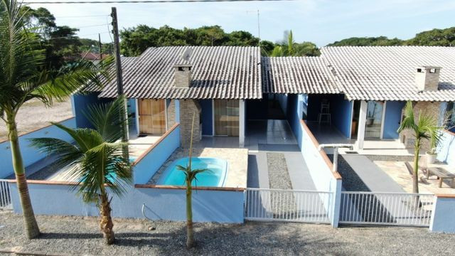 Casa com dois quartos- Itapoá- SC